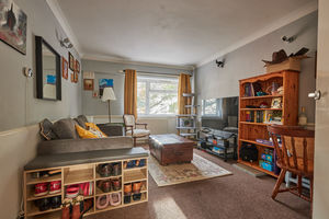 Living Room- click for photo gallery